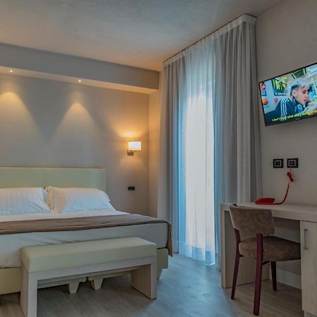 Hotel Villa Barsanti Пиетрасанта Екстериор снимка