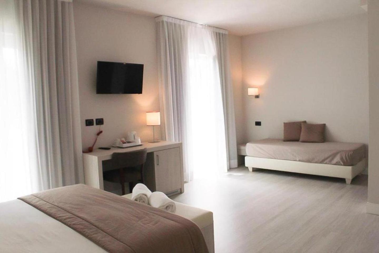 Hotel Villa Barsanti Пиетрасанта Екстериор снимка